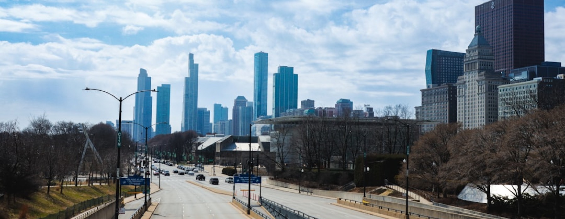 chicago luxury rental options high-rise skyline downtown